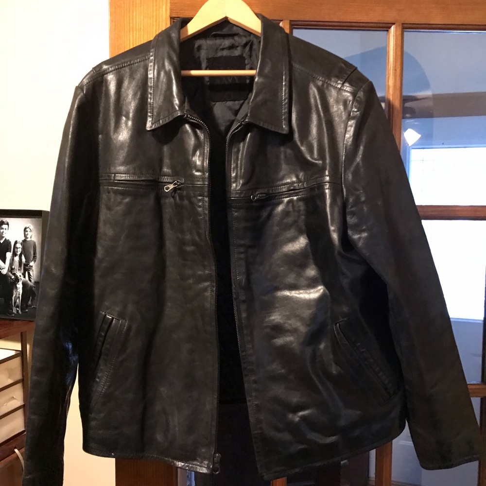 Men’s Old Navy leather jacket, XL